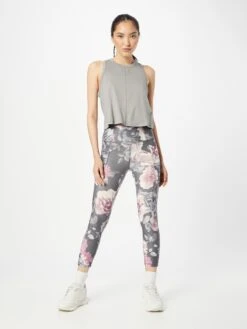 Marika Maillots Haut De Sport CORA Femme Gris Clair -Marika Soldes Boutique 6e0a91359c057c6619495b19eba2ca4d