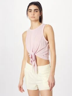 Marika Maillots Haut De Sport TIFFANY Femme Violet -Marika Soldes Boutique 9367f939d019b5fa143b206ca61845f6