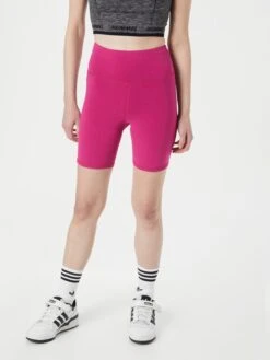Marika Shorts Skinny Pantalon De Sport AMBIE Femme Fuchsia -Marika Soldes Boutique d21c4f77be5b772130608989d89d1f7d