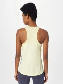 Marika Maillots Haut De Sport RENATA Femme Jaune Clair -Marika Soldes Boutique e983726b9757f109d874b57f04f7b342